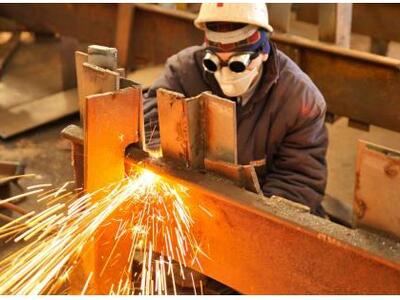 Αυξήθηκε κατά 0,4% η βιομηχανική παραγωγή