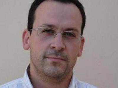 Οι πολίτες πρέπει να σκεφτούν πολύ πριν επιλέξουν 