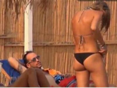 Όταν η Φανή Χαλκιά έλυσε το κορδονάκι απ...