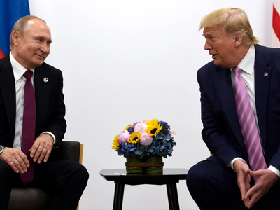 Τηλεφωνική επικοινωνία Τραμπ με Πούτιν: ...