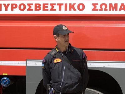 Πάτρα: Ι.Χ. άρπαξε φωτιά εν κινήσει 