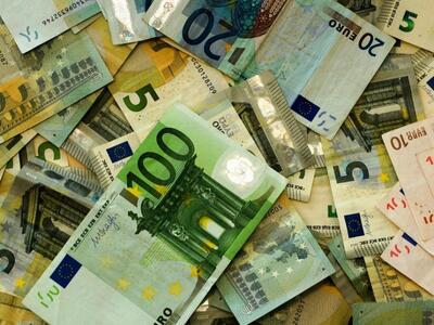 «Έβρεξε» ευρώ – Τέσσερις φορολογούμενοι ...