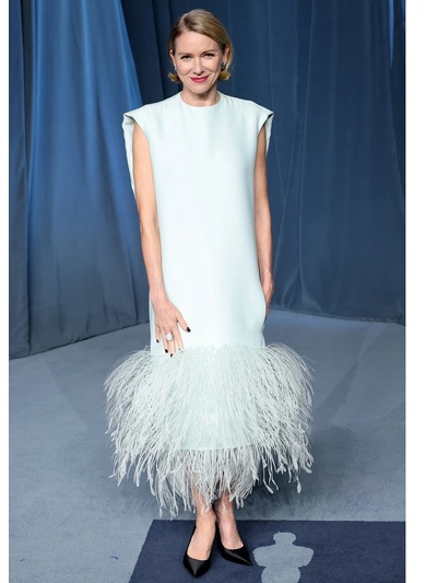 Ναόμι Γουότς με Balenciaga