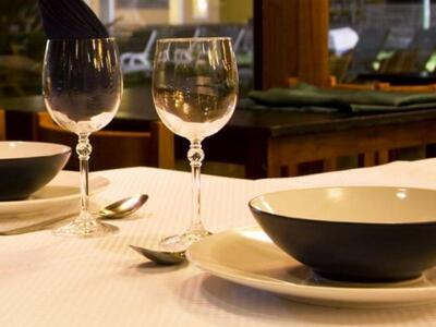 Γιορτάζει αύριο το Society στην πλατεία Γεωργίου 