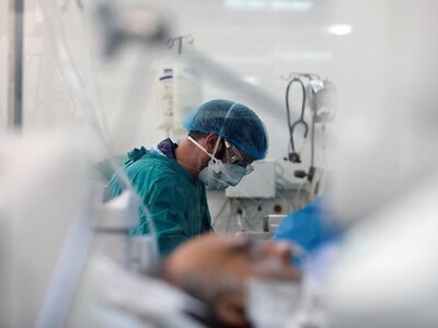 Κορωνοϊός: Με βαριά πνευμονία νοσηλεύεται 14χρονη