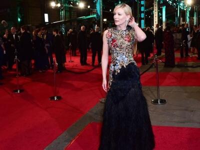 Η ιδιαίτερα κομψή Κέιτ Μπλάνσετ.