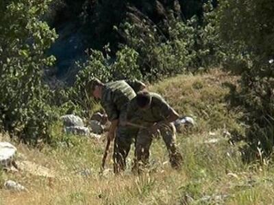 Πυροτεχνουργοί εξουδετέρωσαν χειροβομβίδ...