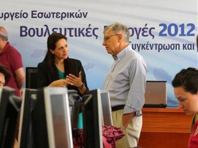 Στις 9.30 το βράδυ της Κυριακής οι πρώτε...