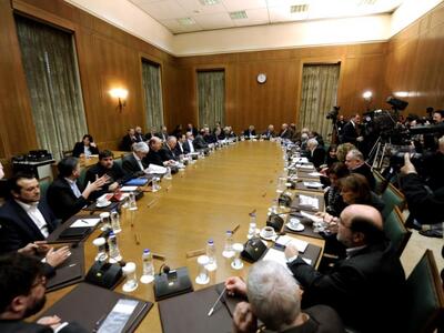 Εκλογές τέλος, και στο… βάθος ανασχηματι...