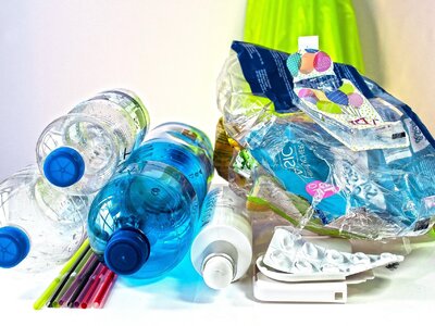 Χοληστερόλη: Τα επικίνδυνα πλαστικά που ...