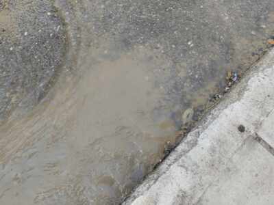 Πάτρα: Έσπασε σωλήνας νερού στην Ρήγα Φε...