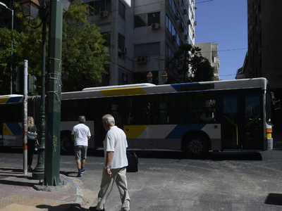 Αθήνα: Επιβάτης έσπασε τη γνάθο οδηγού λεωφορείου 