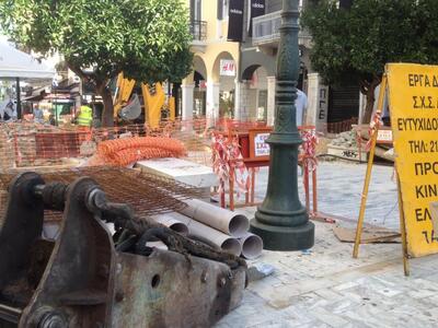Εκτεταμένες εργασίες στον πεζόδρομο της ...