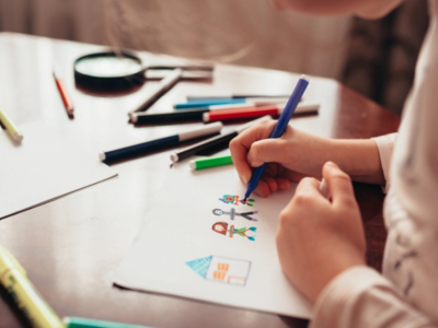 Η ζωγραφιά 9χρονης «πυροδότησε» υποψίες ...