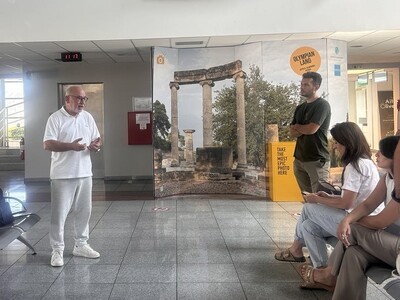 Με 3 Γραφεία Τουριστικής Πληροφόρησης στ...