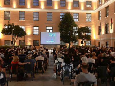 Οι «3000 Νύχτες» από το νέο Δημαρχείο στ...