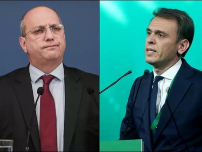 Καταγγελία Μάντζου για υβριστικό σύνθημα...