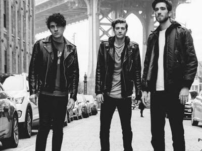 Έρχονται από τη Νέα Υόρκη για μία live μ...