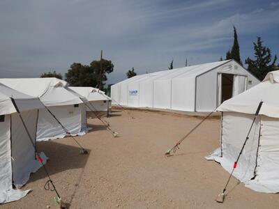 Άνοιξε το κέντρο φιλοξενίας προσφύγων στο Σχιστό 