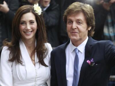 Σοκ από την φωτογραφία της συζύγου του Π...