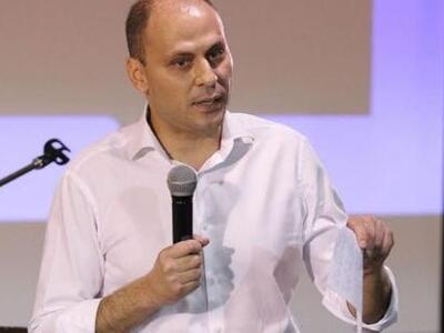  "Tώρα θυμηθήκατε τις Κοινότητες;"