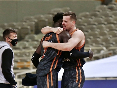 Έτσι έκανε την επική ανατροπή ο Προμηθέα...