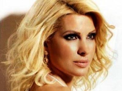 Η Μενεγάκη πάει επίσημα... μεσημέρι! - Η...