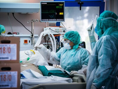 Κορωνοϊός: Έχασε τη ζωή της μια 46χρονη ...