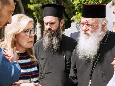 Δίπλα στους πληγέντες η Πρέσβης Καλής Θε...