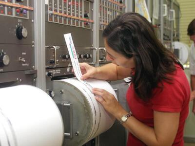 Αχαία: Μεταμεσονύχτια επίσκεψη του Εγκέλ...