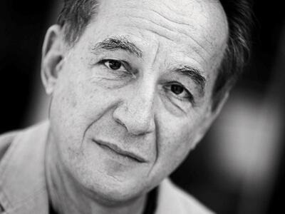 Άγγελος Ρούβαλης, ο οινοποιός από το Αίγ...