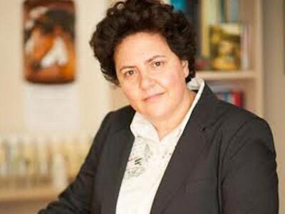 Αθ. Τραχήλη: Μην διώχνετε στο εξωτερικό ...