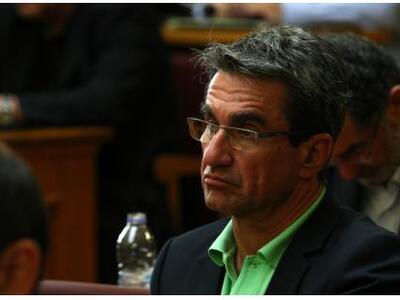 Λοβέρδος: Είσαι για το τρελοκομείο όταν ...