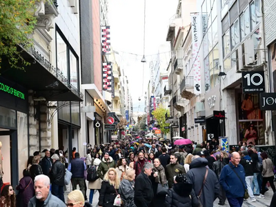 Δραματική μείωση του πληθυσμού στην Ελλά...