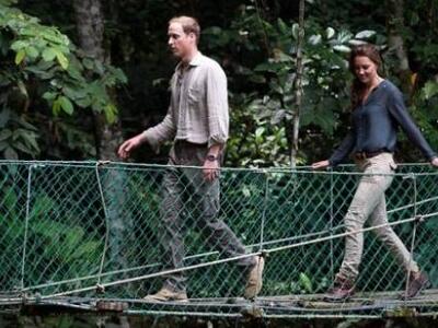«Έφτυσαν» την βασίλισσα William και Catherine!