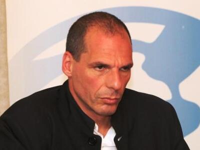 Βαρουφάκης: Και ο Θεός ο ίδιος να κατέβα...