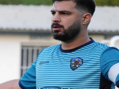 Ο Αντώνης Ζαφειρόπουλος "ανεβάζει&q...