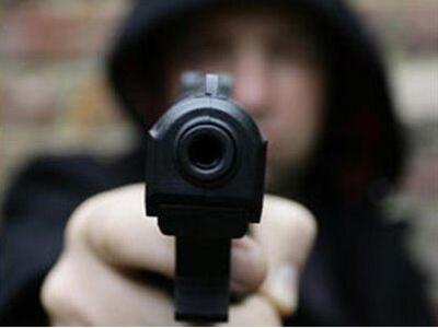 Ένοπλος κρατάει όμηρο υπάλληλο της ΔΟΥ Βόνιτσας 