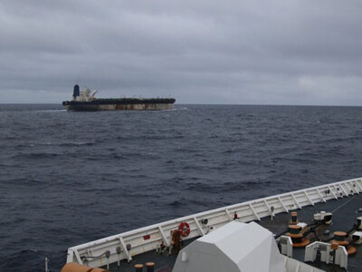  Οι ΗΠΑ κατάσχεσαν νέο τάνκερ που συνδέε...