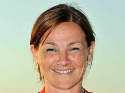 Τάνια Πένεφ: "Κοιτάμε μπροστά" 