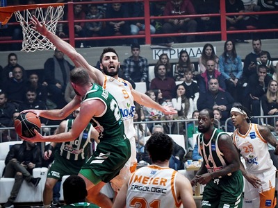 ΠΑΡΑΚΟΛΟΥΘΕΙΣΤΕ ζωντανά τη «μάχη» του Πρ...