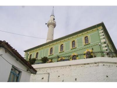 Η τροπολογία για τους ιμάμηδες διχάζει τ...