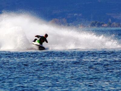Αυστηροί έλεγχοι από το Λιμενικό σε σκάφ...