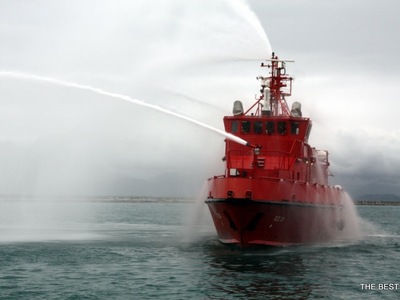 Λαμπάδιασε ιστιοφόρο στη Λευκάδα- Σε σχε...