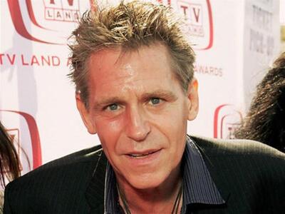 Απεβίωσε ο ηθοποιός Τζεφ Κόναγουεϊ σε ηλ...