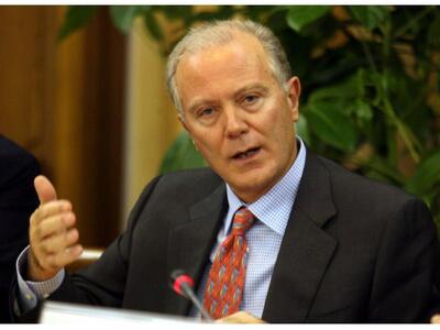 Ανάκαμψη απ' τα τέλη του 2013 βλέπει η Τ...