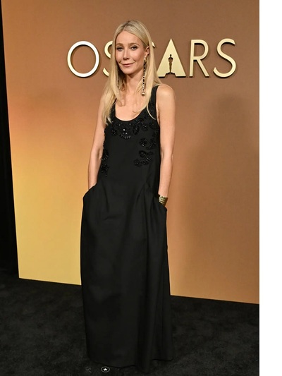 Γκουίνεθ Πάλτροου με Dries Van Noten