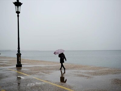 Χριστούγεννα με τοπικές βροχές στη Δυτικ...