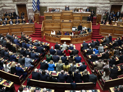 Πολιτικές αναταράξεις από τη δικογραφία ...