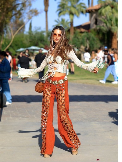 Αλεσάντρα Αμπρόζιο